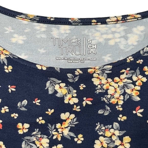 NWT Navy Blue Floral Knit Swing Dress with Pockets Size Small (4-6) - Picture 6 of 9